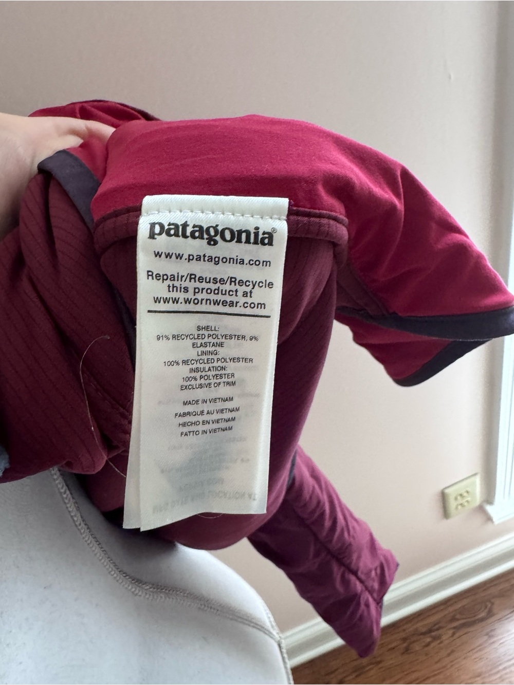Patagonia Women's Pack in Jacket Red Burgundy Size Small - Picture 6 of 9